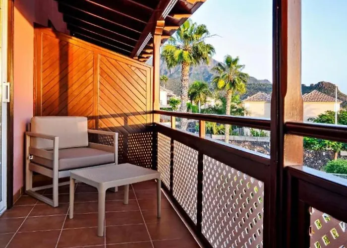 Gorgeous View & Sauna, Golf