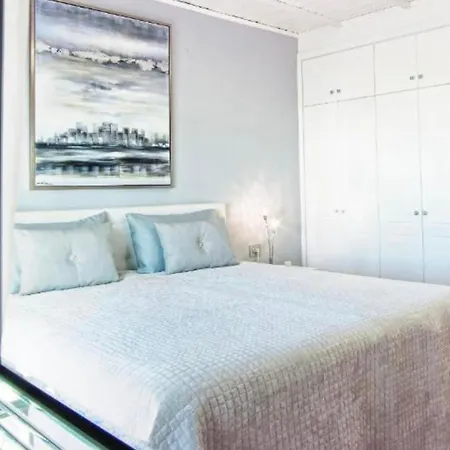 Gorgeous View & Sauna, Golf فيلة