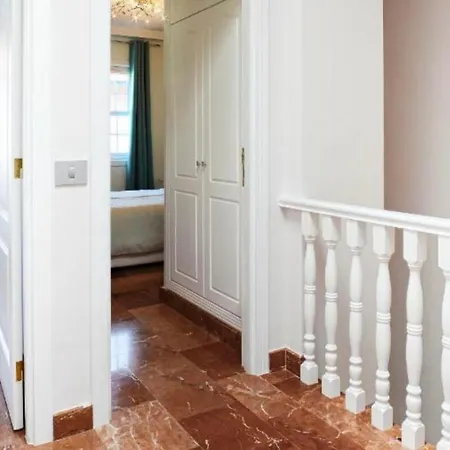 Willa Gorgeous View & Sauna, Golf Costa Adeje (Tenerife)