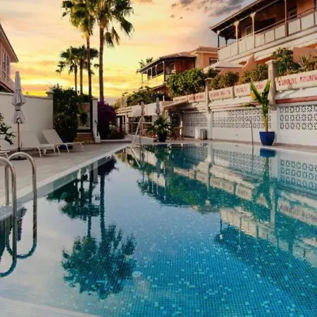 Villa Gorgeous View Capitana Adeje 4bd-3bth-sauna Costa Adeje (Tenerife)