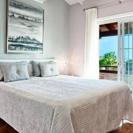 Gorgeous View Capitana Adeje 4bd-3bth-sauna Villa